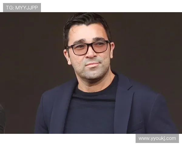 德科：曾试图留下吉乌但没成功；不理解关于德容的所有争论